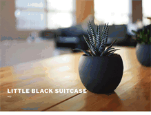 Tablet Screenshot of littleblacksuitcase.com